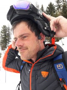 Headset skiing; The AfterShokz Trekz Air test