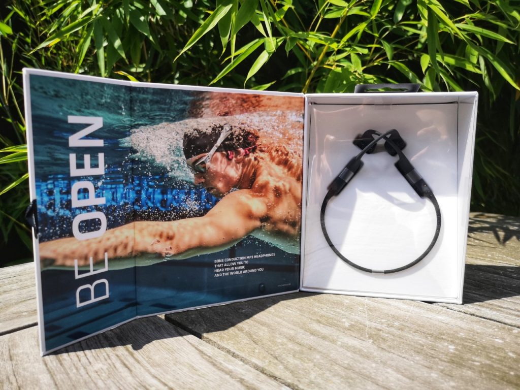 aftershokz xtrainerz review box